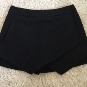 Envelope Shorts